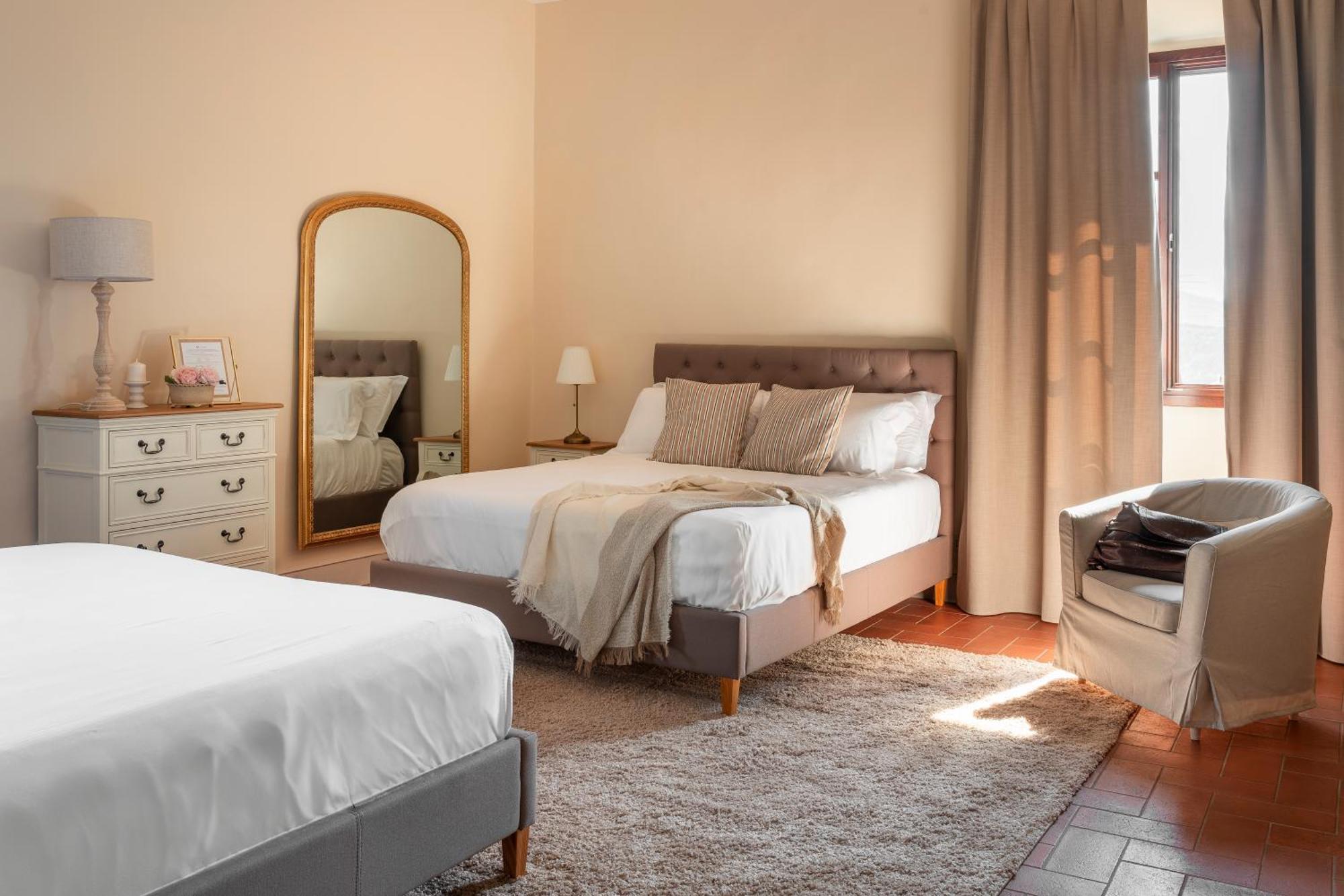 باربيرينو دي موجيلو Villa Erbaia Relais De Charme المظهر الخارجي الصورة